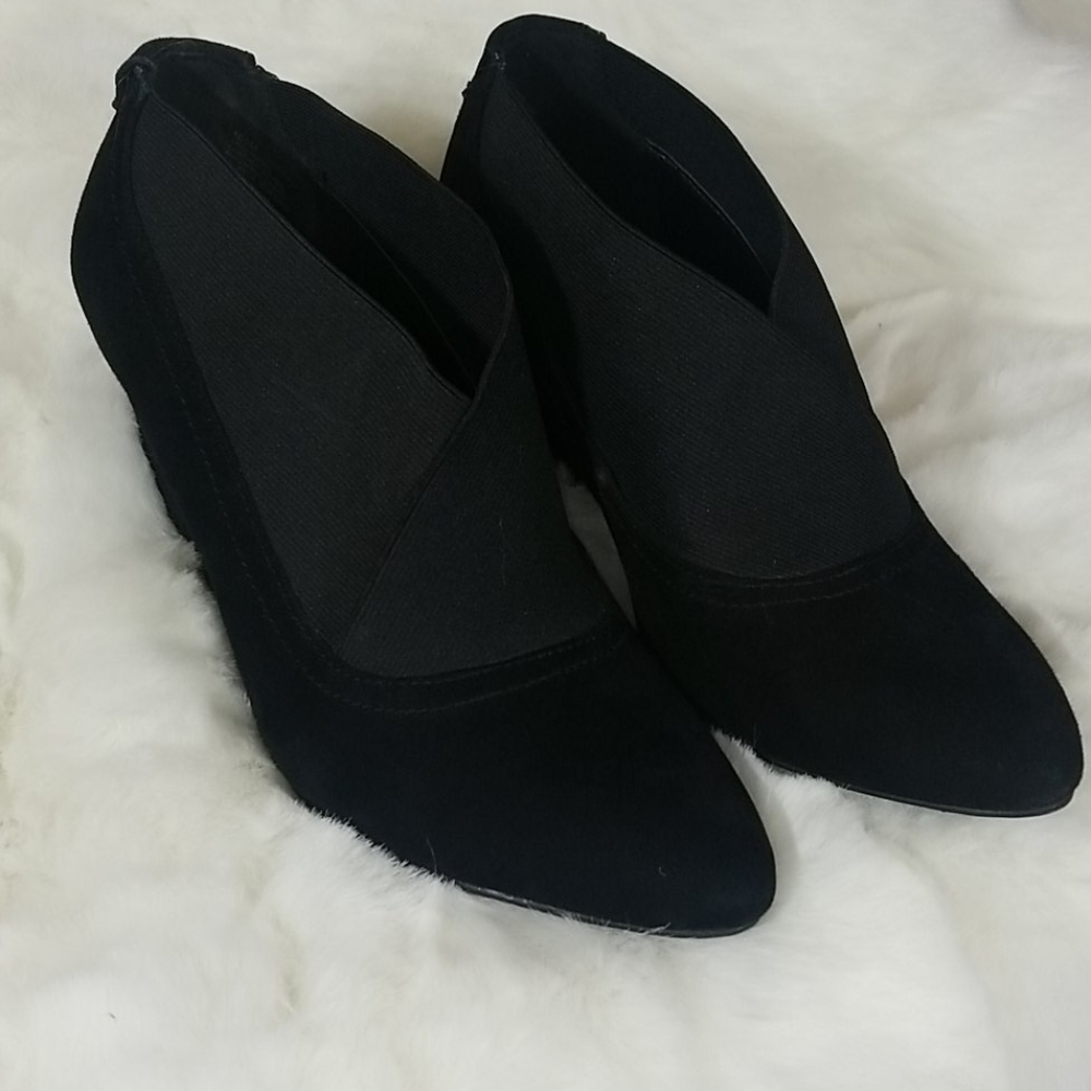 Anne Klein iflex Black Wedge Bootie